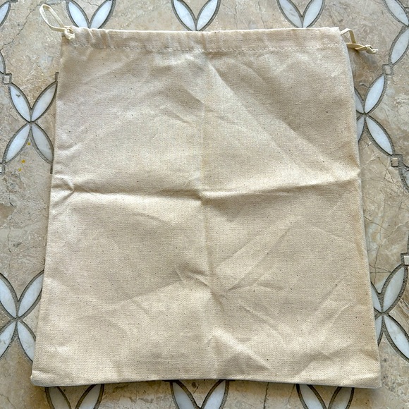 New Valentino Garavani Dust Cover / Dust Bag 13”x 12” - Picture 5 of 5